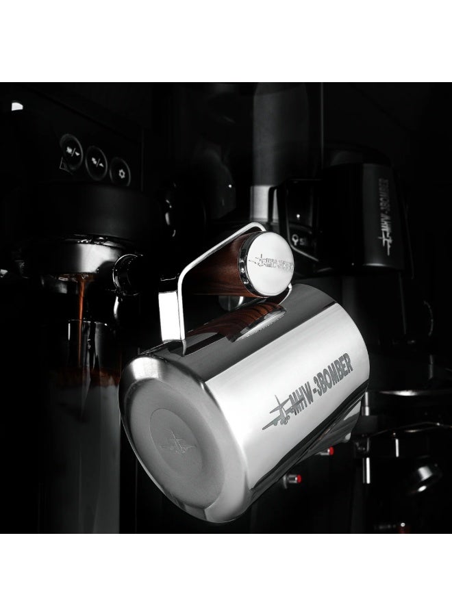 MHW-3BOMBER Latte Art Pitcher 5.0 Glossy Grey – 600 ml Stainless Steel Milk Frothing Jug with Patented Crocodile Spout & Economic Handle for Precision Pouring - Image 4